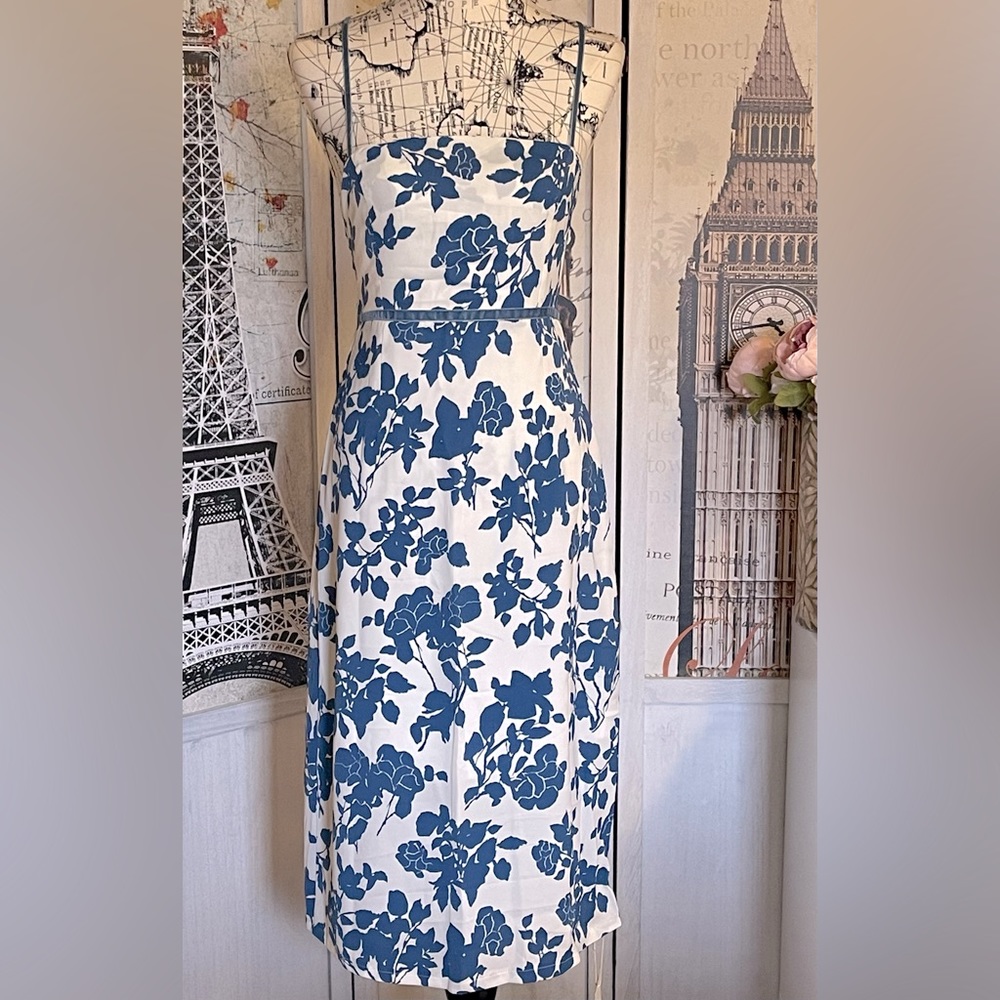 Boho Blue Floral On White Inlay Velvet Strap Accented Adjustable Midi Dress